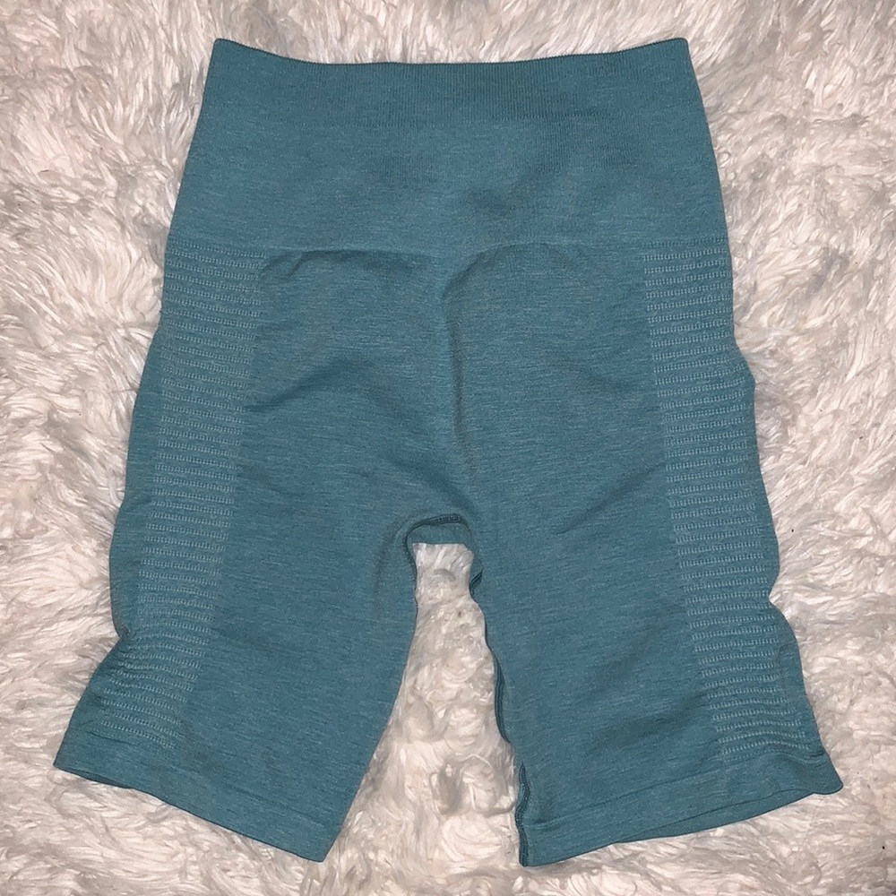 ALPHALETE TEAL BIKER SHORTS